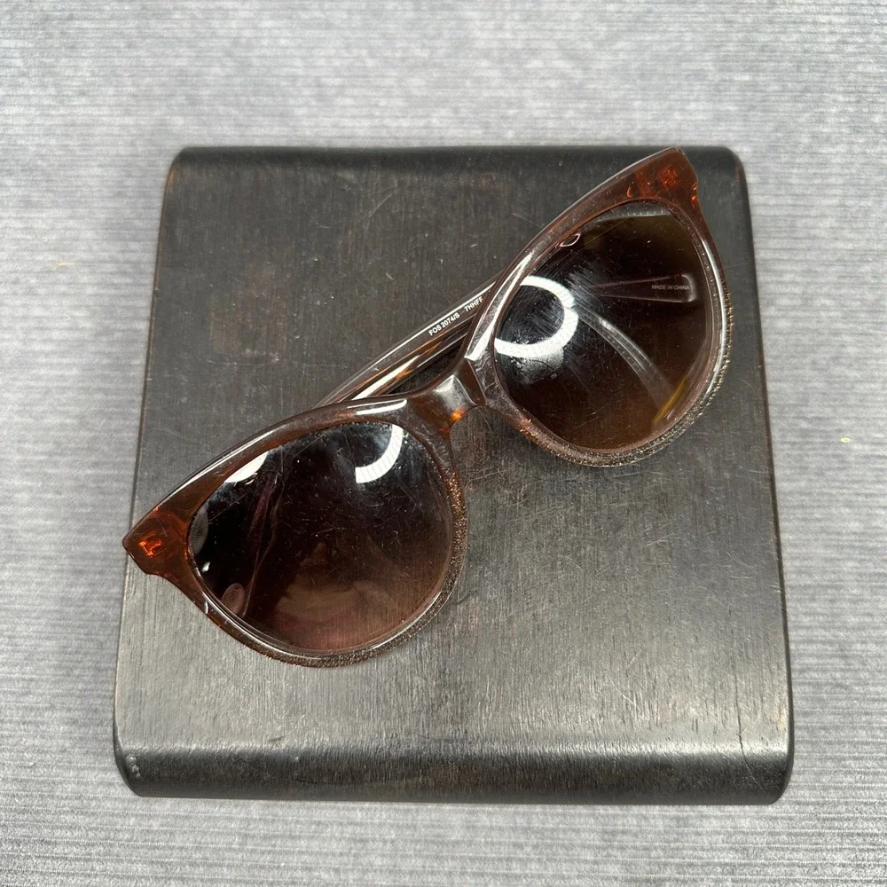 Fossil FOS 2074/S Brown Cat Eye Y2K Sunglasses 7HHFF 54-19-140 Gradient Lens